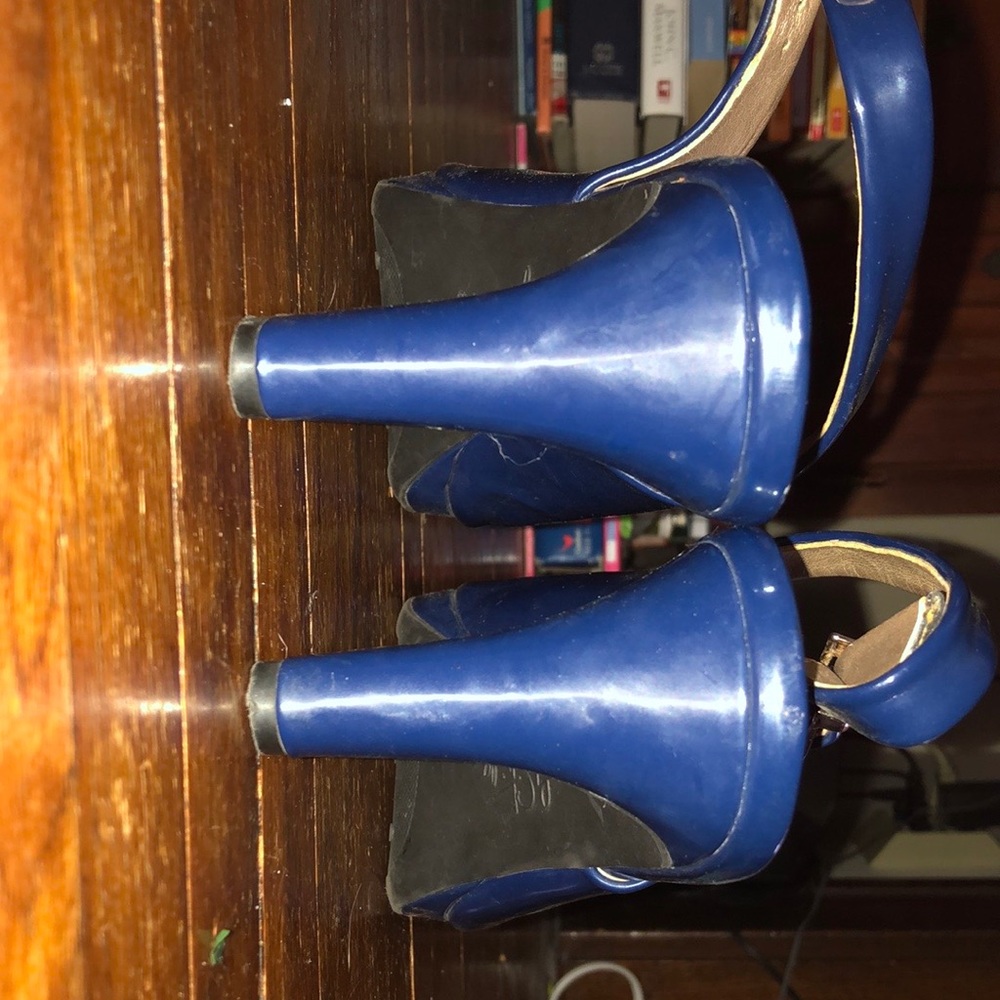 High heels - Picture 3 of 3